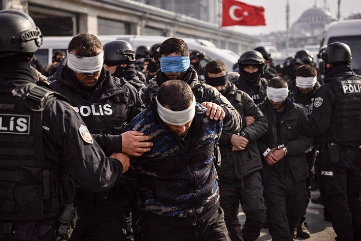 В Стамбуле задержали 115 подозреваемых в связях с ИГ