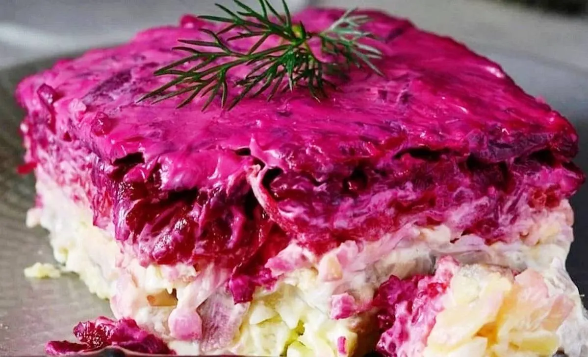 В России выпустили пиво со вкусом селёдки под шубой