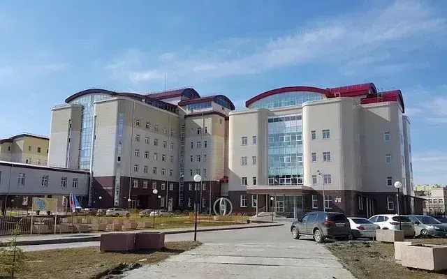 Пациенты кардиоцентра Сургута массово отравились перцем