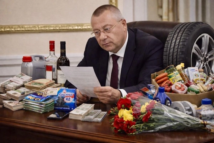 Экс-чиновника из Брянской области подозревают во взятках натурой