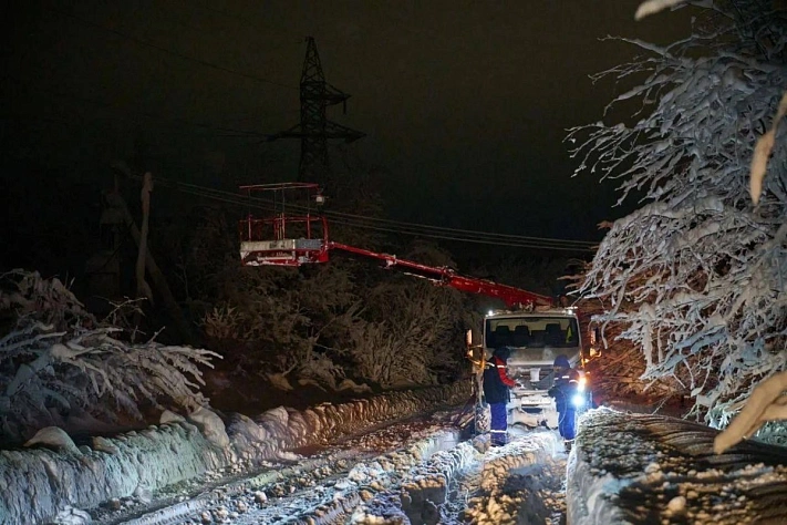 Десятки тысяч жителей Кубани остались без тепла и света