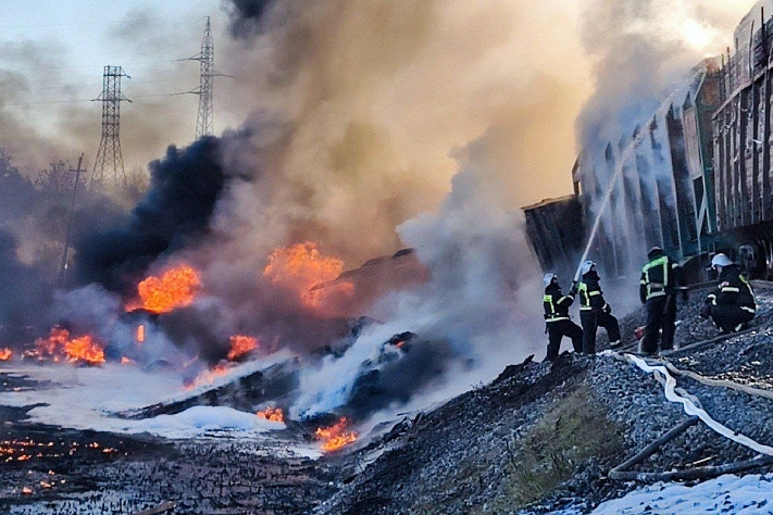 Массовое крушение цистерн с бензином под Смоленском