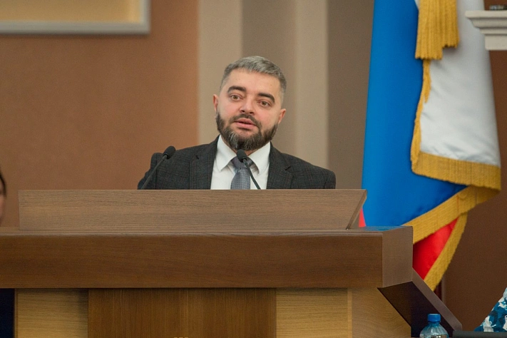 В Новосибирске депутата и экс-кандидата в мэры задержали по подозрению во взятках
