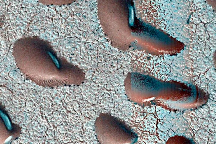 Зима на Марсе: уникальные снимки с Mars Express и Mars Reconnaissance Orbiter