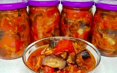Самые вкусные баклажаны со сладким перцем на зиму: простой рецепт для заготовки