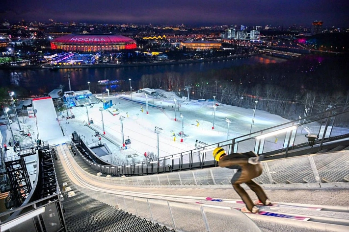 На Воробьёвых горах открыли уникальный Большой лыжный трамплин мирового уровня