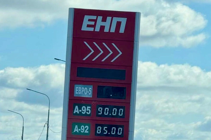 ДНР и ЛНР: дефицит бензина, очереди и цены «с рук»