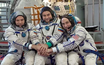 Космический корабль «Союз МС-26» с двумя россиянами и американцем успешно приземлился