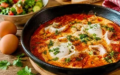 Как яйца связали с риском болезни Альцгеймера