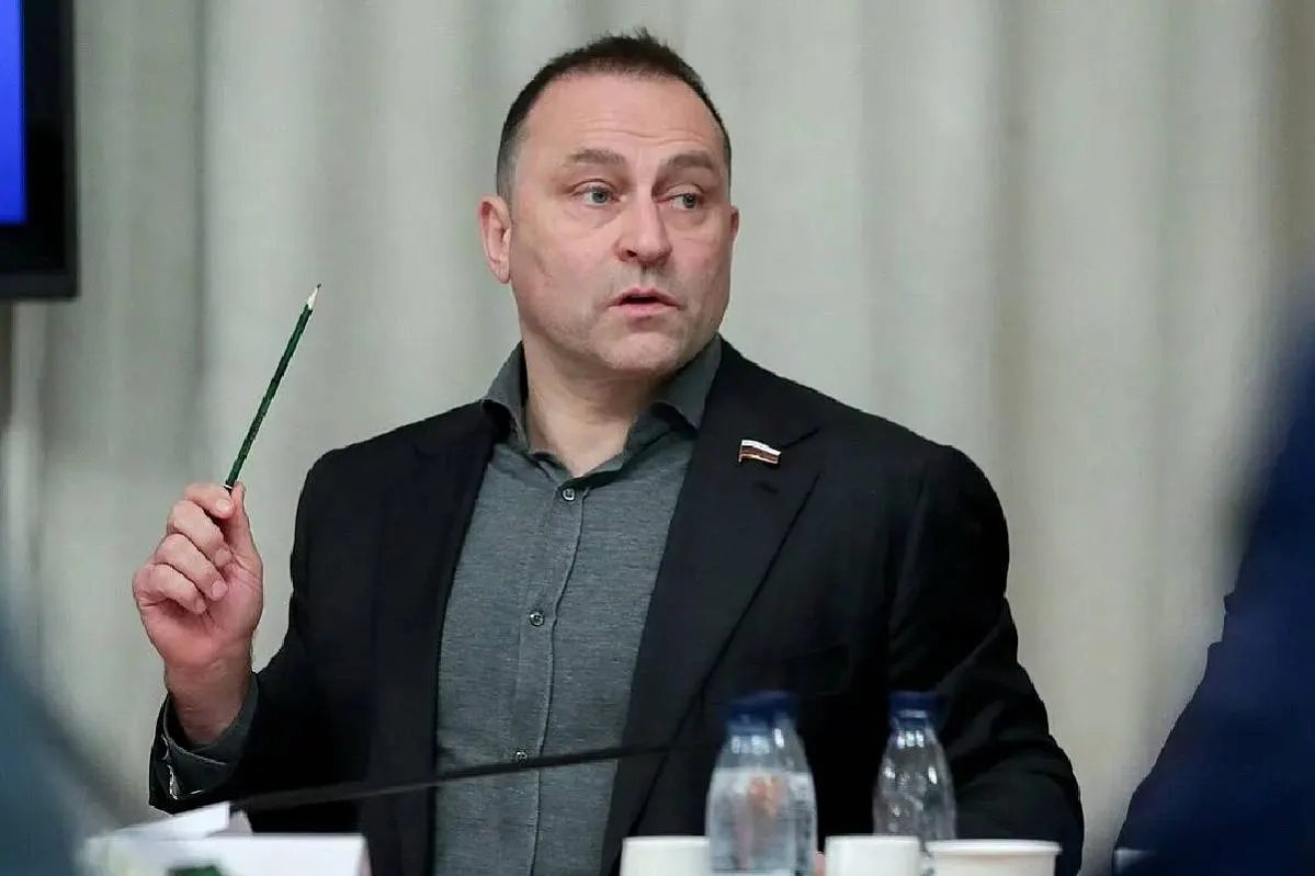 Дмитрий Свищёв: Если ПСЖ не устраивает Сафонов, делайте переход