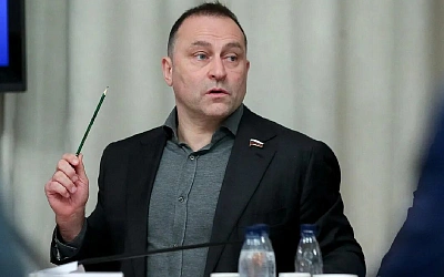 Дмитрий Свищёв: Если ПСЖ не устраивает Сафонов, делайте переход