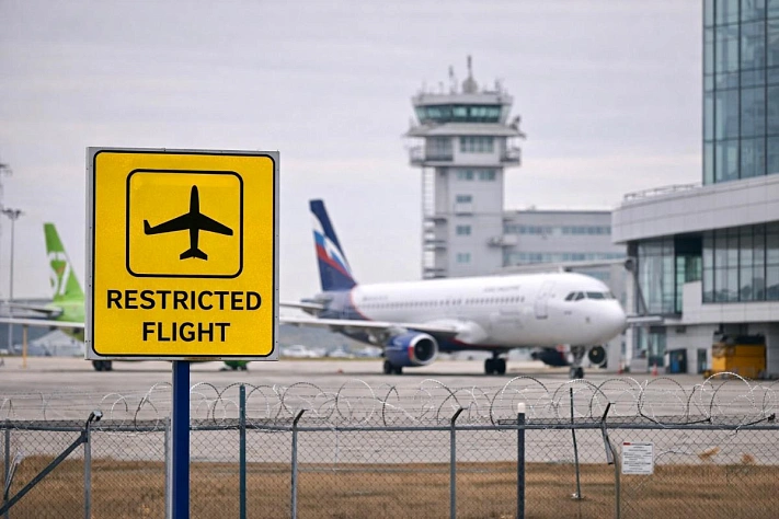 Ограничения полётов ввели сразу в нескольких аэропортах Поволжья