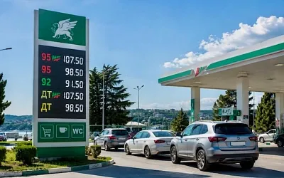Бензин в Севастополе ушёл в талонный режим