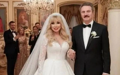 Маша Распутина вышла замуж за продюсера Виктора Захарова