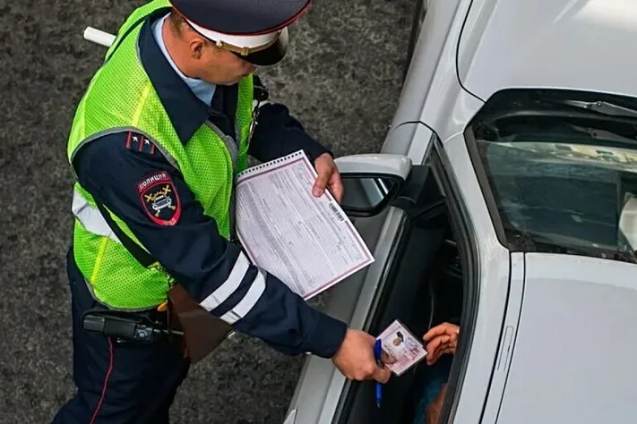 В России автоматизируют отзыв прав у водителей с опасными заболеваниями