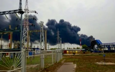 Пожар на битумной установке в Кстово: задействован пожарный поезд