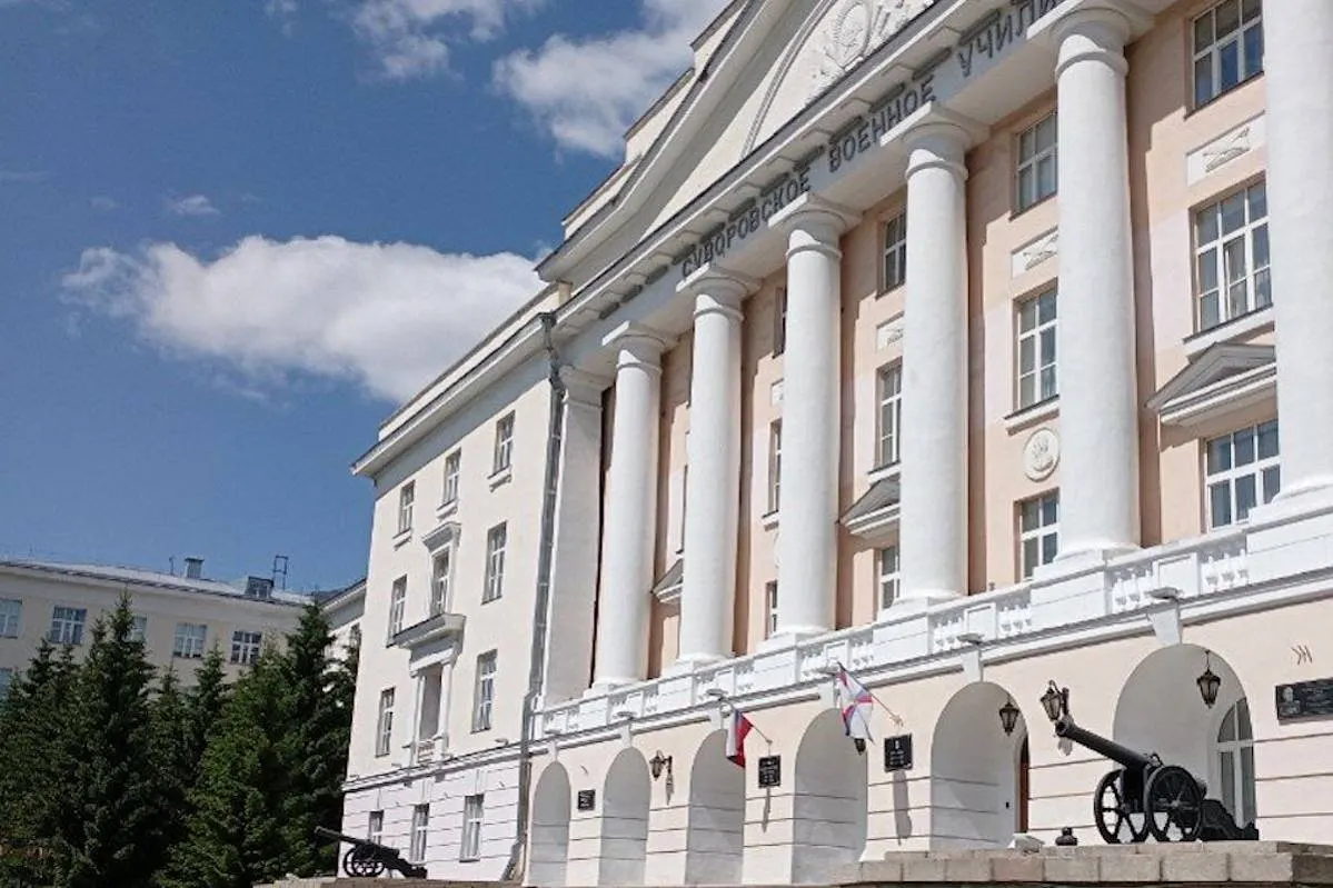Воспитателя суворовского училища в Екатеринбурге приговорили к 8 годам колонии