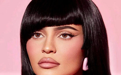  От Kylie к Хейли: как звёзды превращают глянец в миллиарды