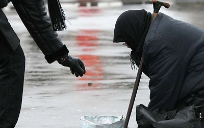 Пенсионерка отдала больным детям все свои сбережения
