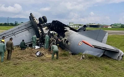 Ан-32 ВВС Индии разбился при посадке