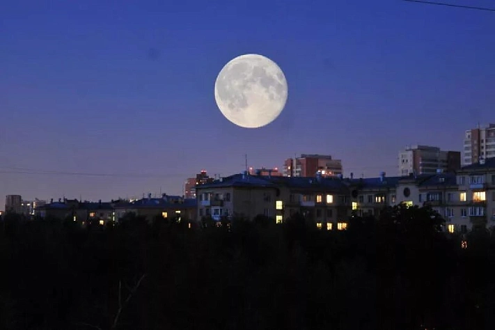 Самая большая Луна 2025 года взойдёт в ноябре