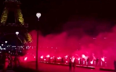 В Париже задержали десятки человек за запуск фейерверков у Эйфелевой башни