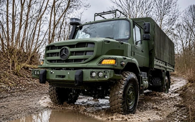 Бундесвер закупает у Mercedes сотни военных грузовиков