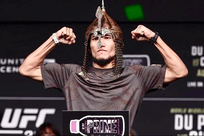 Алиби Идрис подписал контракт с UFC на четыре боя