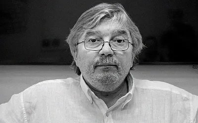 Умер писатель Андрей Константинов, автор «Бандитского Петербурга»