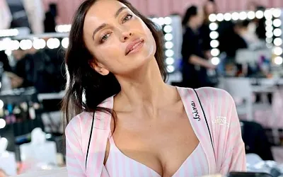 Ирина Шейк снова на подиуме Victoria’s Secret