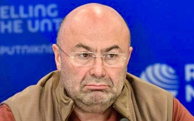 Михаил Хубутия сдался следствию после нападения с топором на Юлию Ван