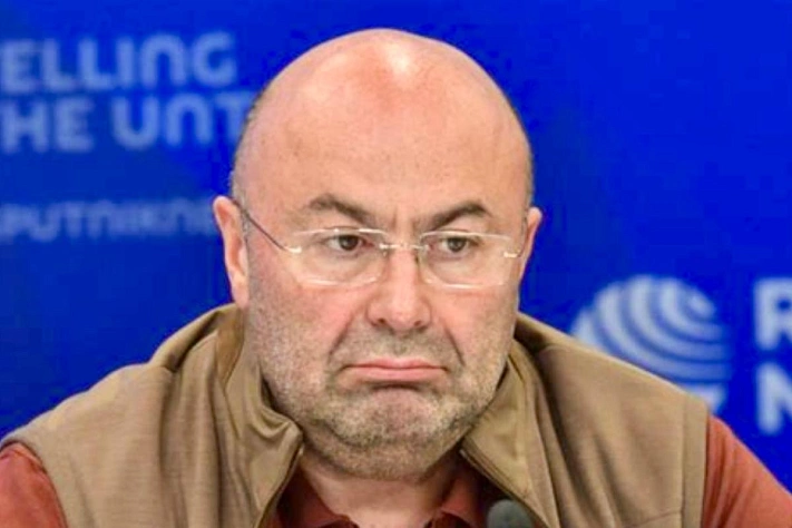 Михаил Хубутия сдался следствию после нападения с топором на Юлию Ван
