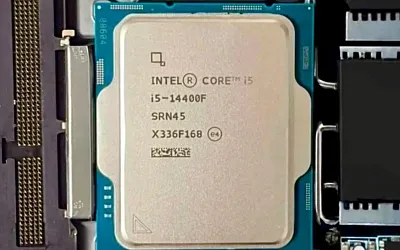 Intel смещает фокус на серверные чипы и ИИ-центры обработки данных