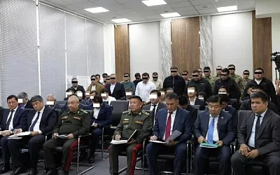 В Кыргызстане прямо во время совещания задержали 24 чиновника