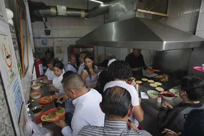 Мексиканский ларек с дешёвым тако получил звезду Мишлен 