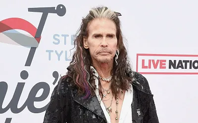 Группа  Aerosmith прекратила прощальный гастрольный тур
