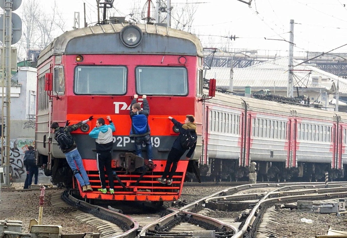 В Подмосковье погиб 12-летний зацепер