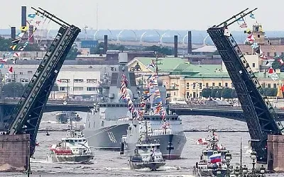 В Петербурге второй год подряд отменён Главный военно-морской парад