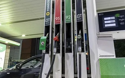 В Оренбургской области ввели лимиты на продажу бензина