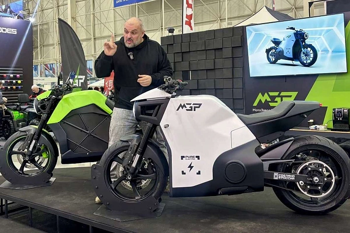 В России создан первый электромотоцикл «Арктур»