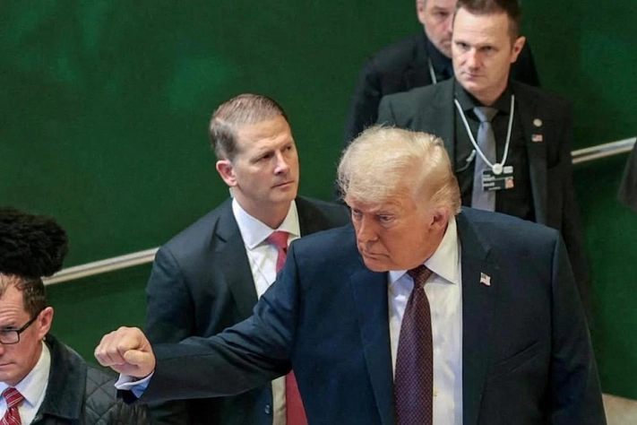 Американская военно-морская группировка приближается к Ирану