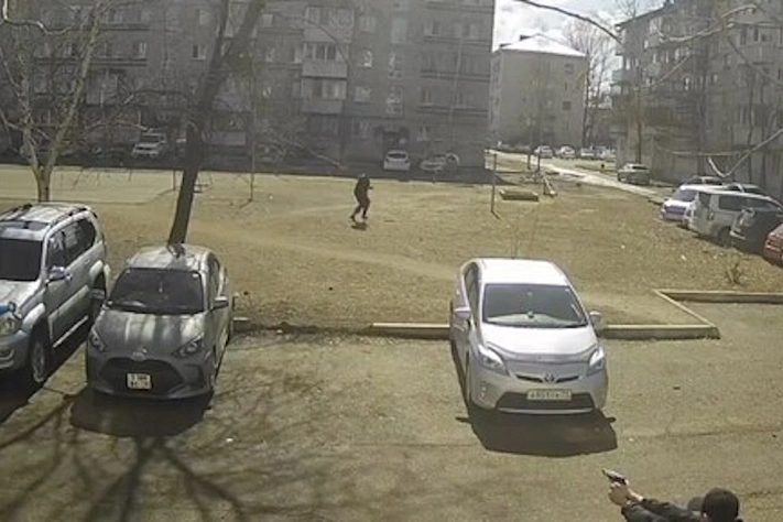 Мужчина устроил перестрелку с полицией в Биробиджане