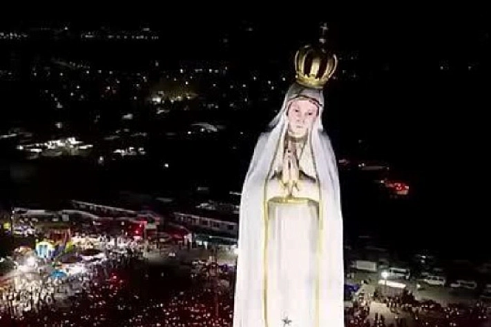 В Бразилии возведена крупнейшая в мире статуя Девы Марии Фатимской