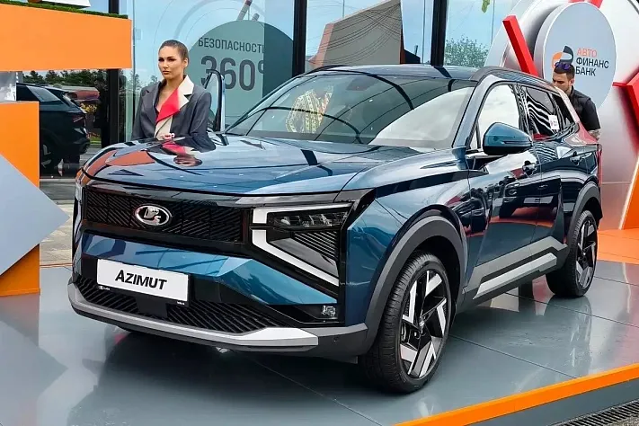 Глава АвтоВАЗа раскрыл сроки старта продаж Lada Azimut