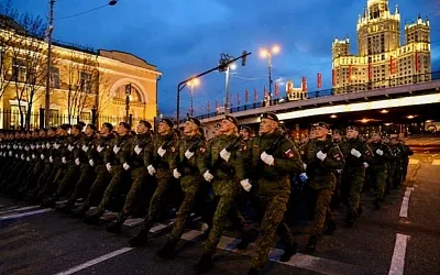 Москва объявила майское перемирие с угрозой Киеву
