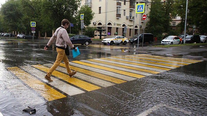 В воскресенье московский регион накроет ливень