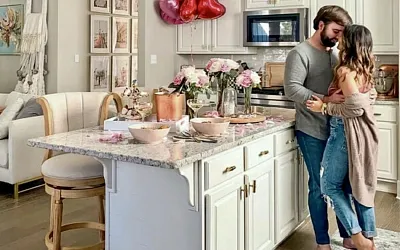 Как устроить романтическое свидание дома: 10 оригинальных идей