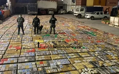 Эквадор начал строить дома из кокаина