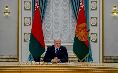 Лукашенко идёт на седьмой срок: фарс выборов и попытки маневра между Востоком и Западом