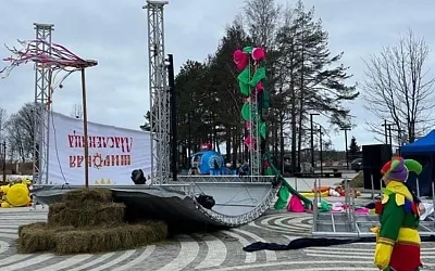 Во время Масленицы в Кронштадте рухнула сцена